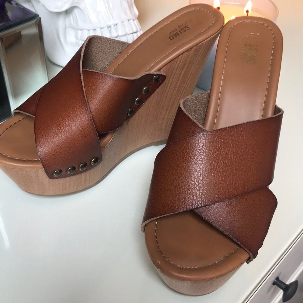 Mossimo wedge platforms